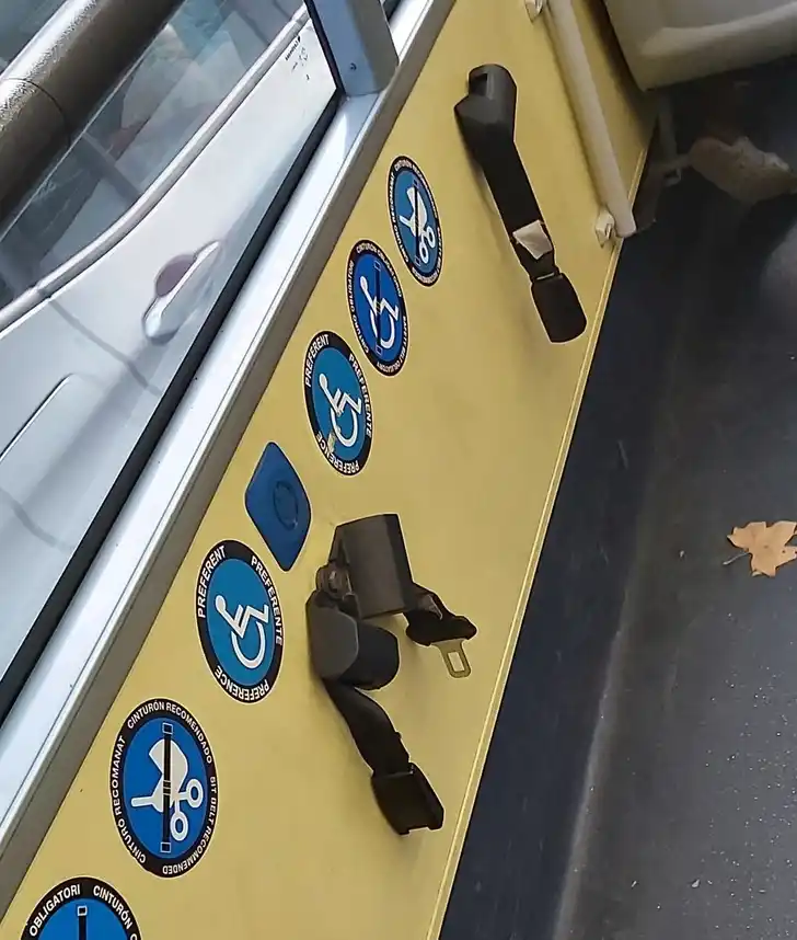 Общественный транспорт в Барселоне: