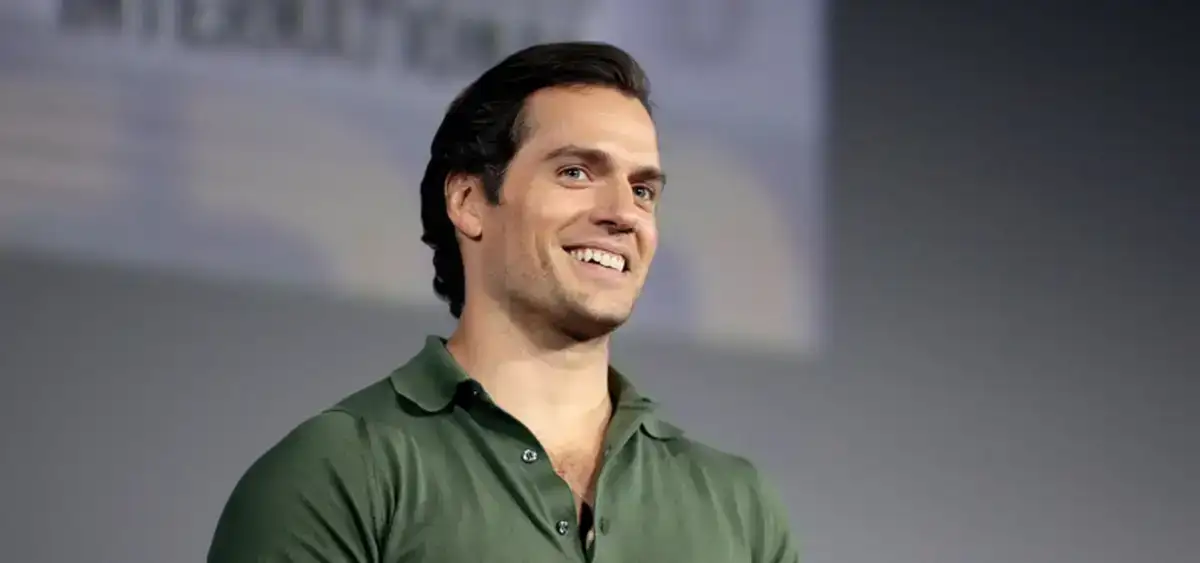 Генри Кавилл: герой Вольтрона