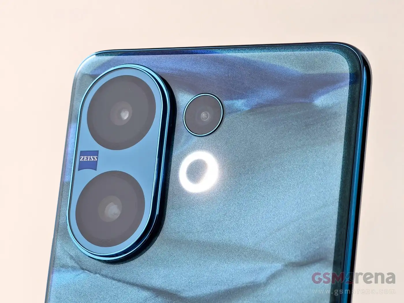 vivo V60: эволюция среднего сегмента с уклоном в премиум 3 2 14