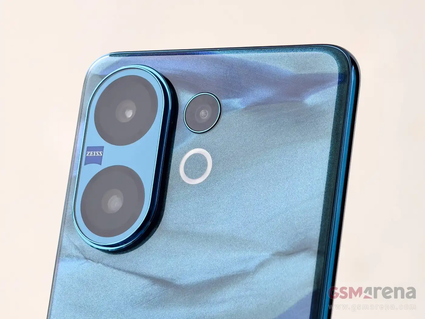 vivo V60: эволюция среднего сегмента с уклоном в премиум 9 8 1